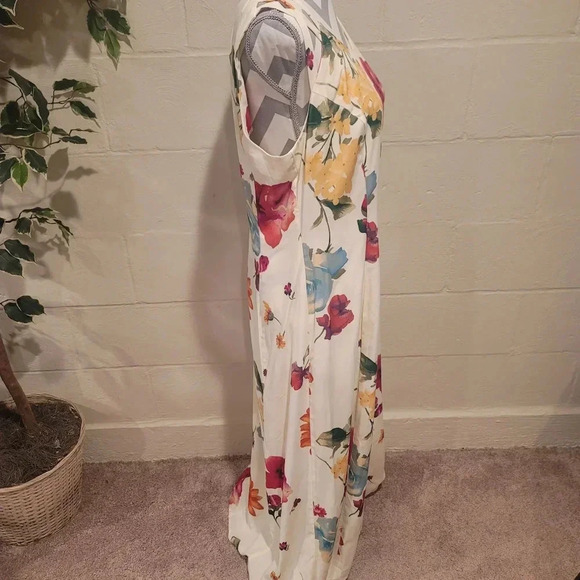 Vintage J.D. Stone Floral  SIZE 12 Sleeveless  Round Neck Midi Dress. - Picture 5 of 13